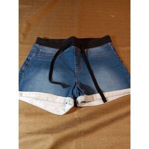 Lei brand Maternity Shorts - Side: Med Jr  (0717)